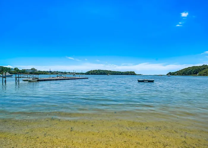 Steps To Beach: Cape Cod Family Retreat W/ Patio